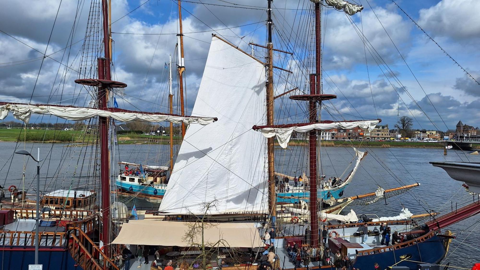 'T Hanzehuys Kampen Exterior photo